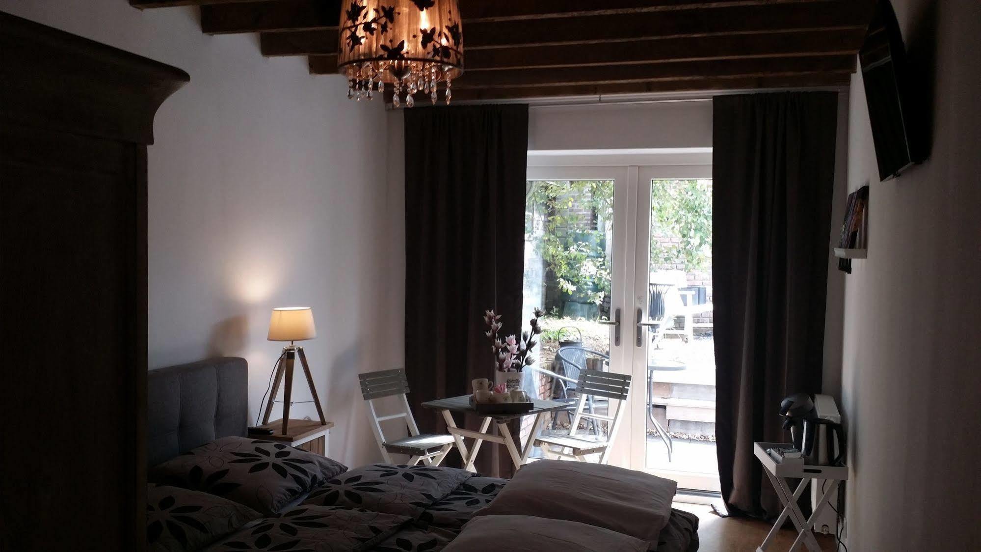 Slapen & Smullen Bed & Breakfast Swalmen Ngoại thất bức ảnh